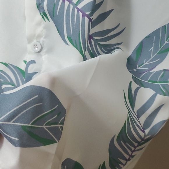 Vintage HAWAIIAN FLORAL SHIRT SLIM FIT SIZE S - Picture 5 of 8